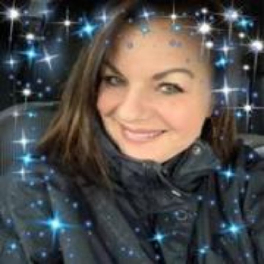 Meet your Posher, Jade